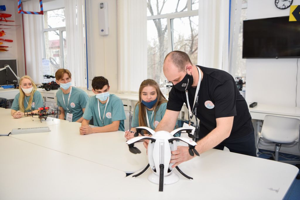 Масштабный «КвантоФест» пройдет на «Кванторианских каникулах». Успей подать заявку! Масштабный «КвантоФест» пройдет на «Кванторианских каникулах». Успей подать заявку!