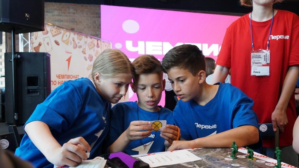 В Тюмени прошёл региональный чемпионат по настольным играм В Тюмени прошёл региональный чемпионат по настольным играм