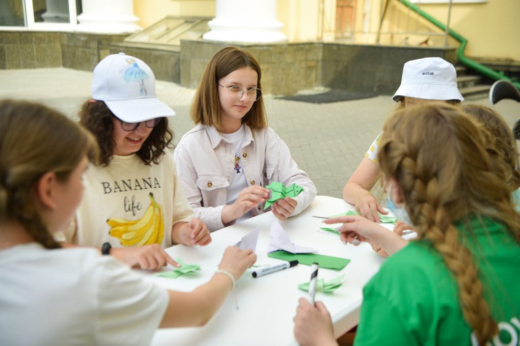 Путешествие «По дорогам России» ждет ребят на первой смене летнего лагеря в ДТиС «Пионер» Путешествие «По дорогам России» ждет ребят на первой смене летнего лагеря в ДТиС «Пионер»