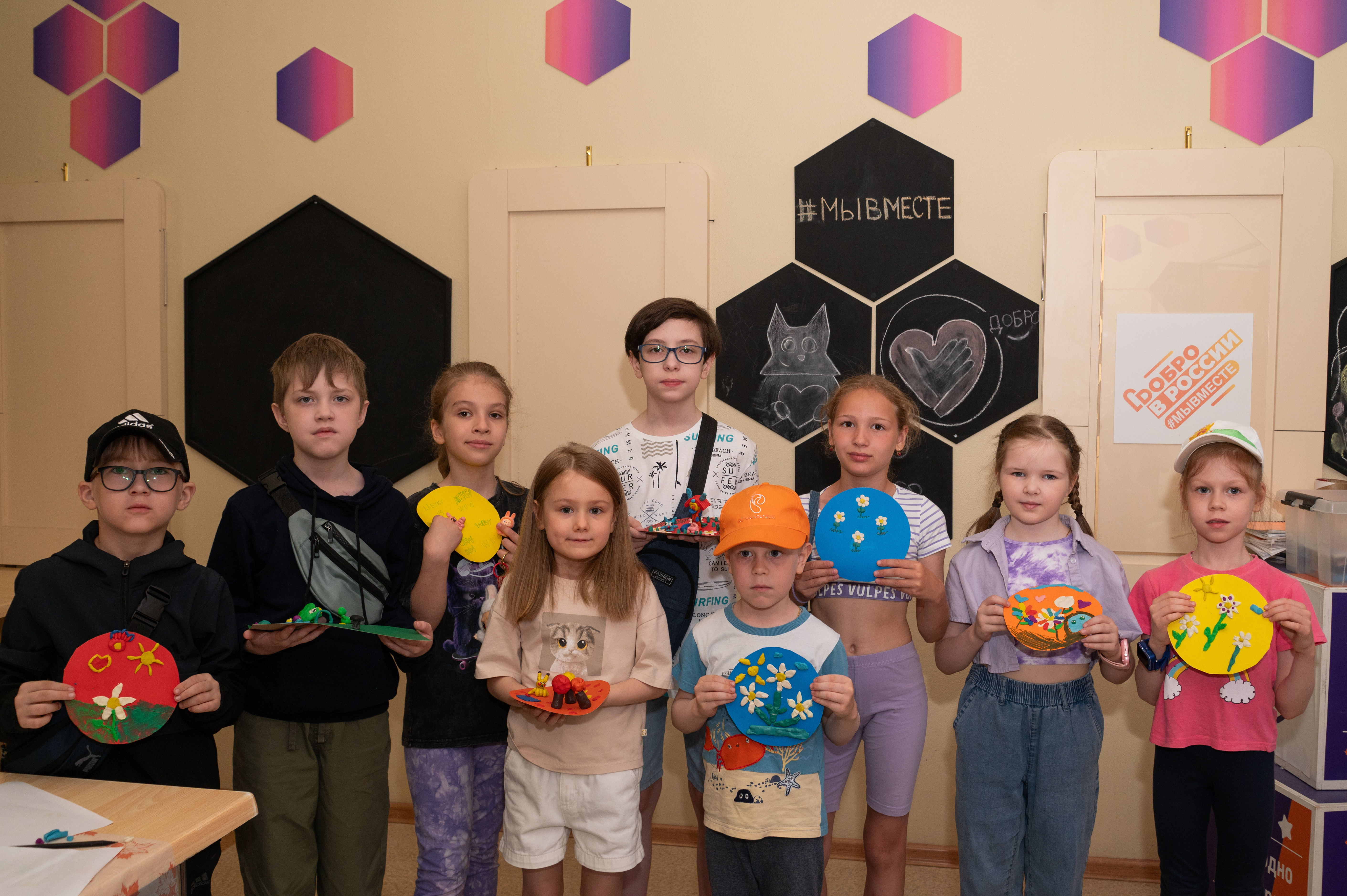 Лето в самом разгаре и нам некогда скучать! Лето в самом разгаре и нам некогда скучать!