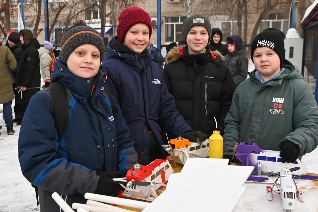 Первенство по автомодельному спорту в классах моделей аэросаней