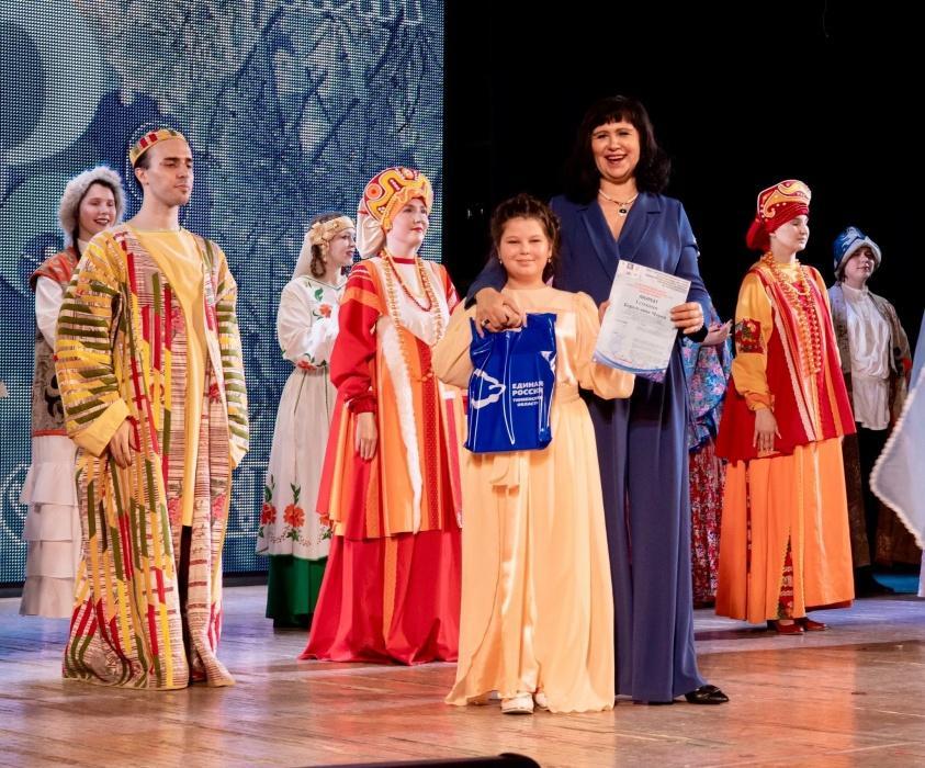 Россыпь наград получили музыкальные коллективы на конкурсе «Сибирские родники» Россыпь наград получили музыкальные коллективы на конкурсе «Сибирские родники»