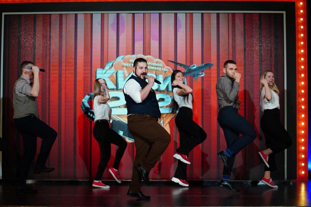 Чемпионы сезона 2022 года лиги КВН «Запсиб» сыграют в Высшей лиге Чемпионы сезона 2022 года лиги КВН «Запсиб» сыграют в Высшей лиге