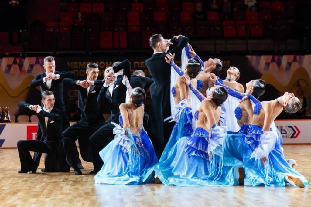 Формэйшн «Вера» стали абсолютным чемпионом России по танцевальному спорту Формэйшн «Вера» стали абсолютным чемпионом России по танцевальному спорту
