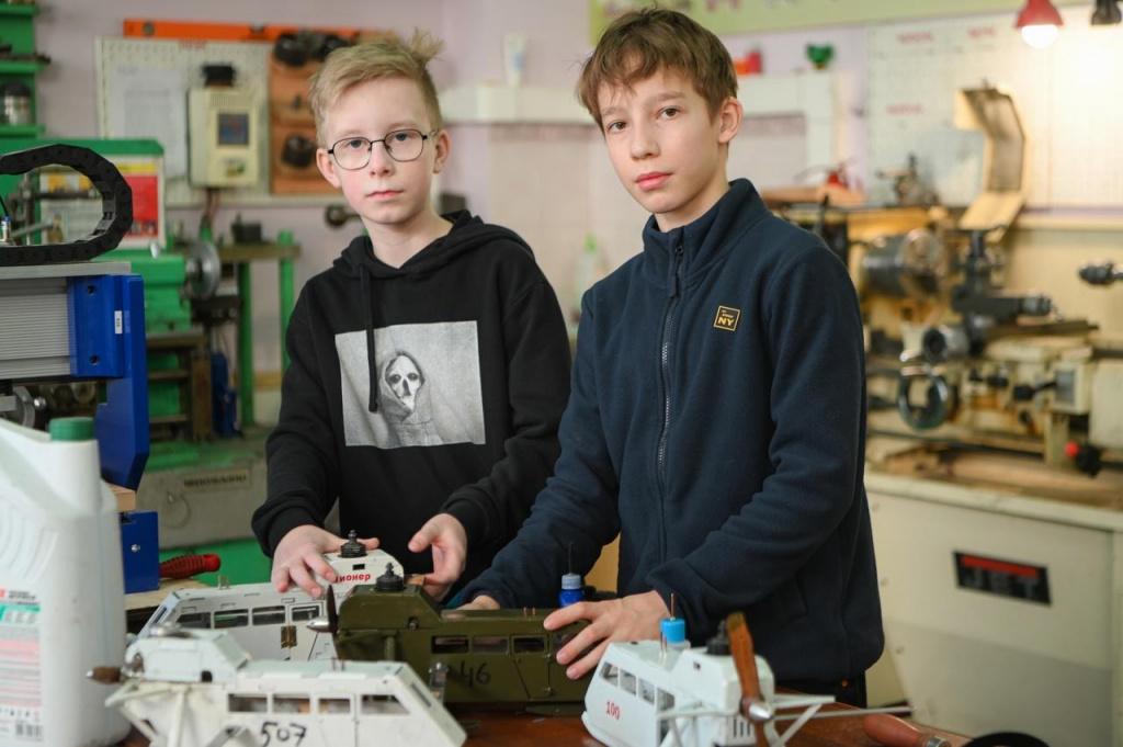 Омские аэросани стали лучшими на всероссийских стартах, проводимых в Тюмени Омские аэросани стали лучшими на всероссийских стартах, проводимых в Тюмени