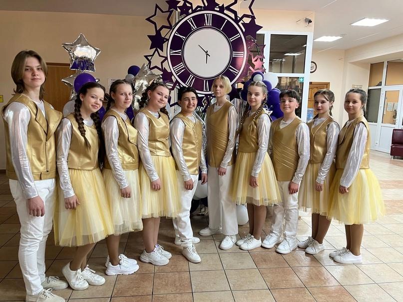 Образцовый коллектив вокального ансамбля “Музыкальный трамплин” выступил на международном фестивале-конкурсе “Адмиралтейская звезда”