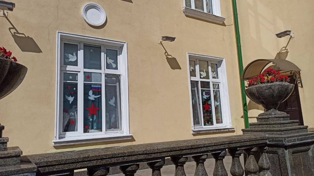 #ОкнаРоссии украсили здание "Пионера" #ОкнаРоссии украсили здание "Пионера"