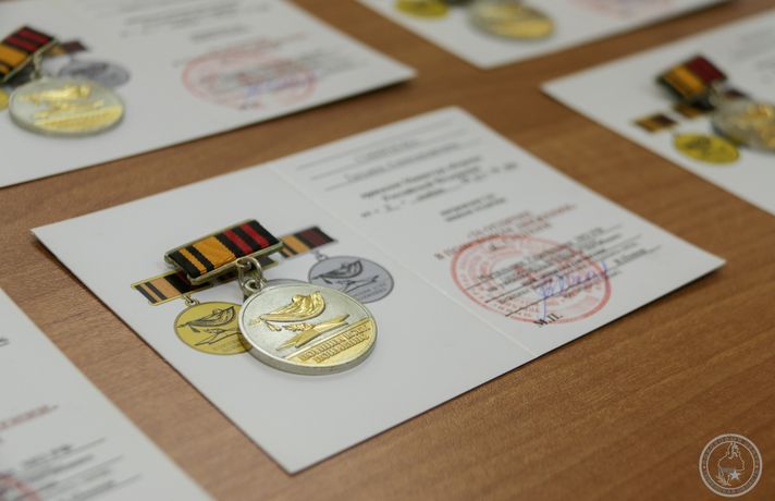 Поисковики Тюменской области отмечены нагрудными знаками Министерства обороны РФ Поисковики Тюменской области отмечены нагрудными знаками Министерства обороны РФ