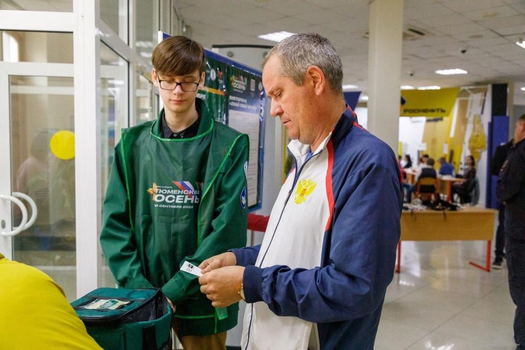 По итогам «Тюменской осени» наградят лучших волонтеров По итогам «Тюменской осени» наградят лучших волонтеров