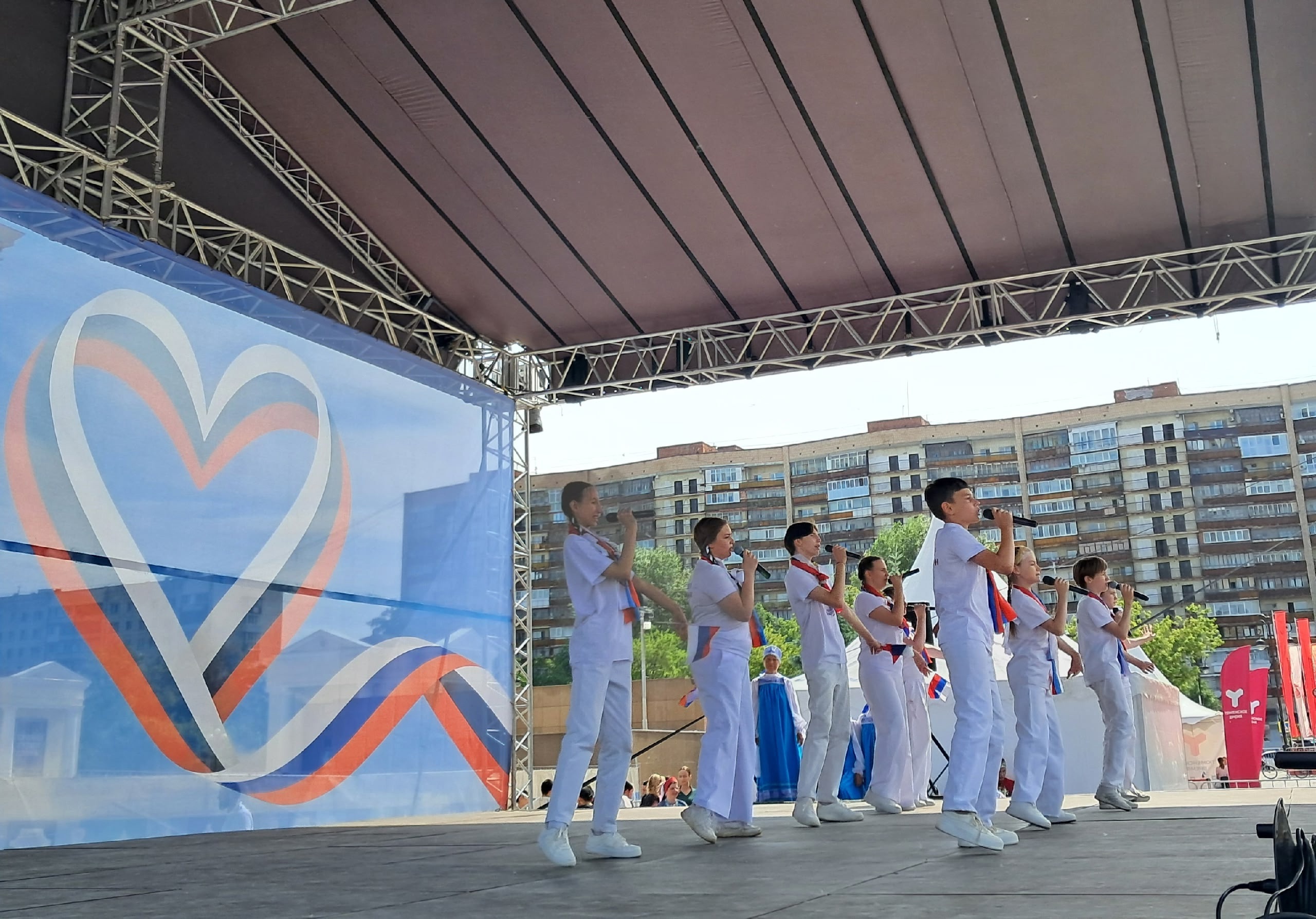 Фестиваль национальных культур объединил творческие коллективы Фестиваль национальных культур объединил творческие коллективы