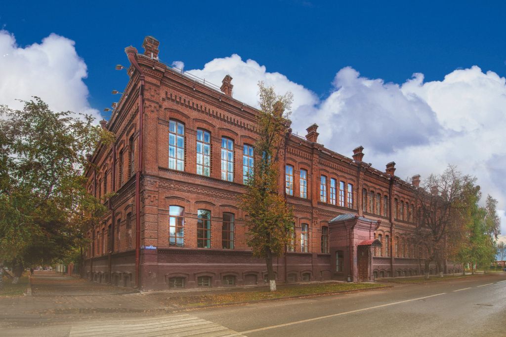 Женская гимназия 2.jpg